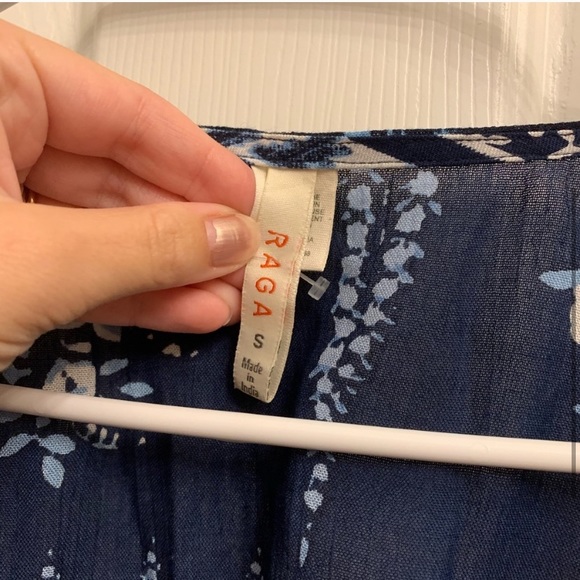 Gorgeous “Raga” Free People Luisa Kimono - Picture 4 of 5